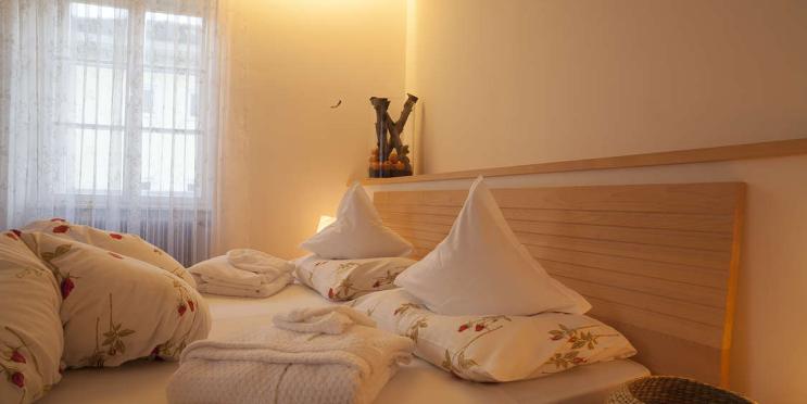 Doppelzimmer ohne Balkon Naturholz-Design 'Acer'